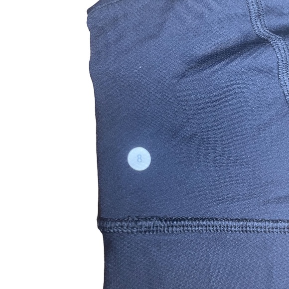 Lululemon Women's Power Technique Athletic Tank Size 8 Black  🍋🖤 - Picture 3 of 4